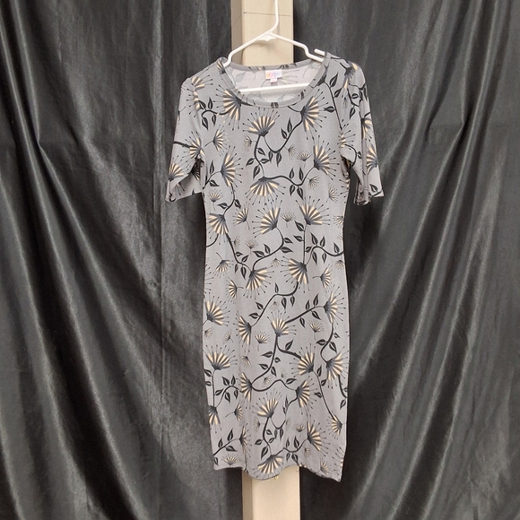 LuLaRoe Gray Midi Sheath Dress with Crew Neck - Picture 10 of 11